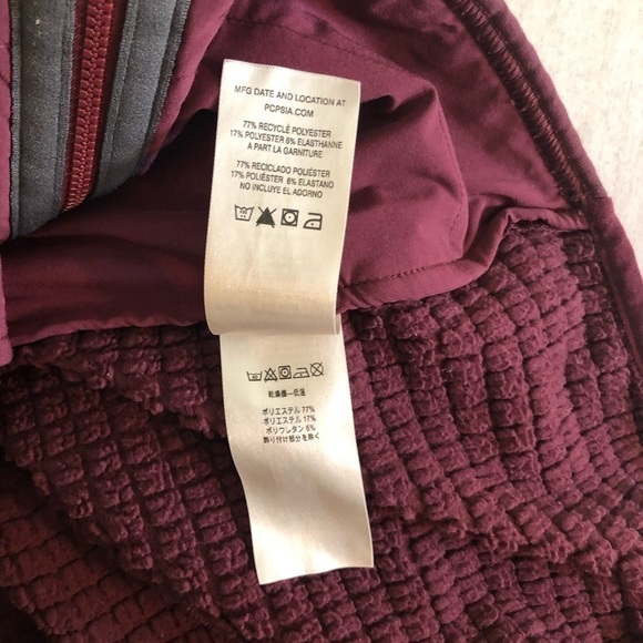 Patagonia Dark Ruby (Burgundy) R1 TechFace  Fleece Jacket Ladies Lg - Picture 11 of 13